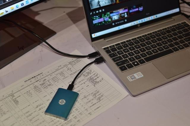  累计运行 27 个小时 0 误差 惠普战 66 挑战大型活动控台极限作业 