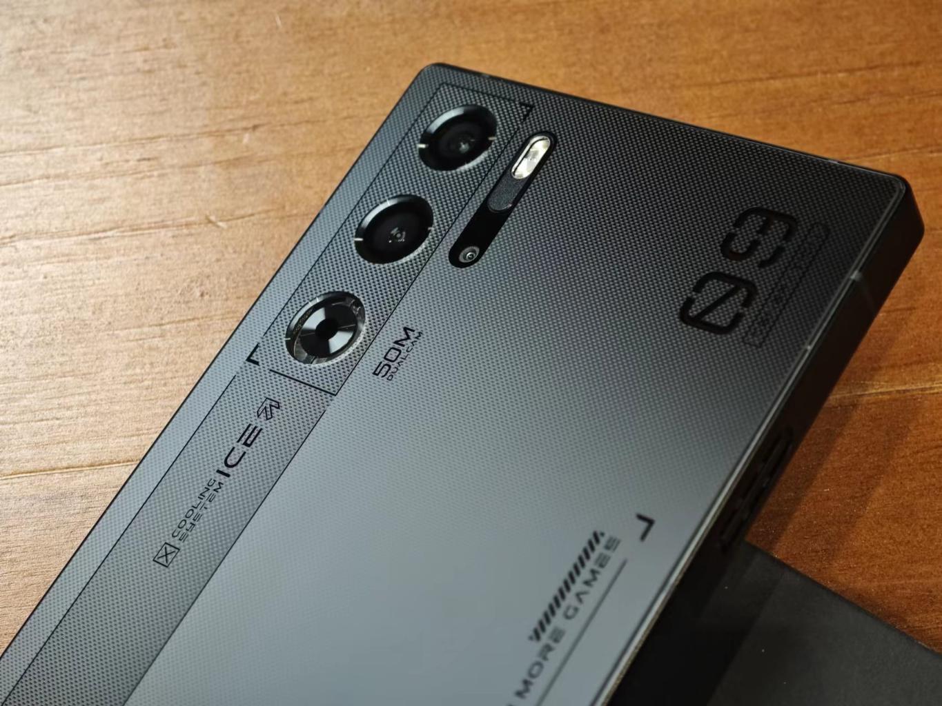 红魔9 Pro+评测：游戏手机、也可能是所有手机的终极形态
