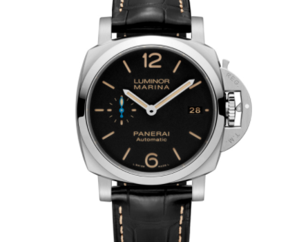 沛纳海手表怎么调时间和日期