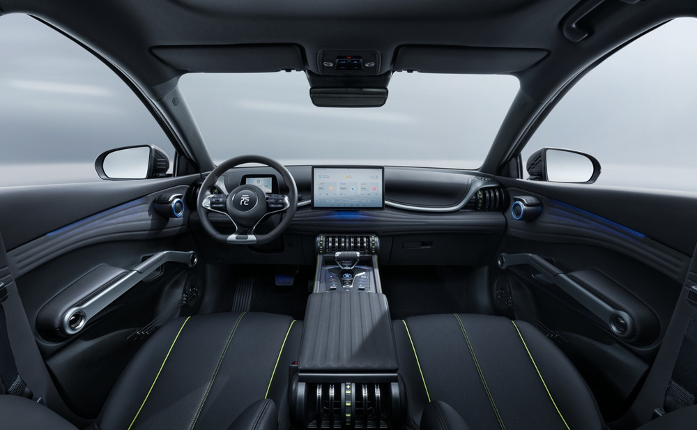 全球热销,荣耀出击!比亚迪元PLUS荣耀版11.98万元起震撼上市