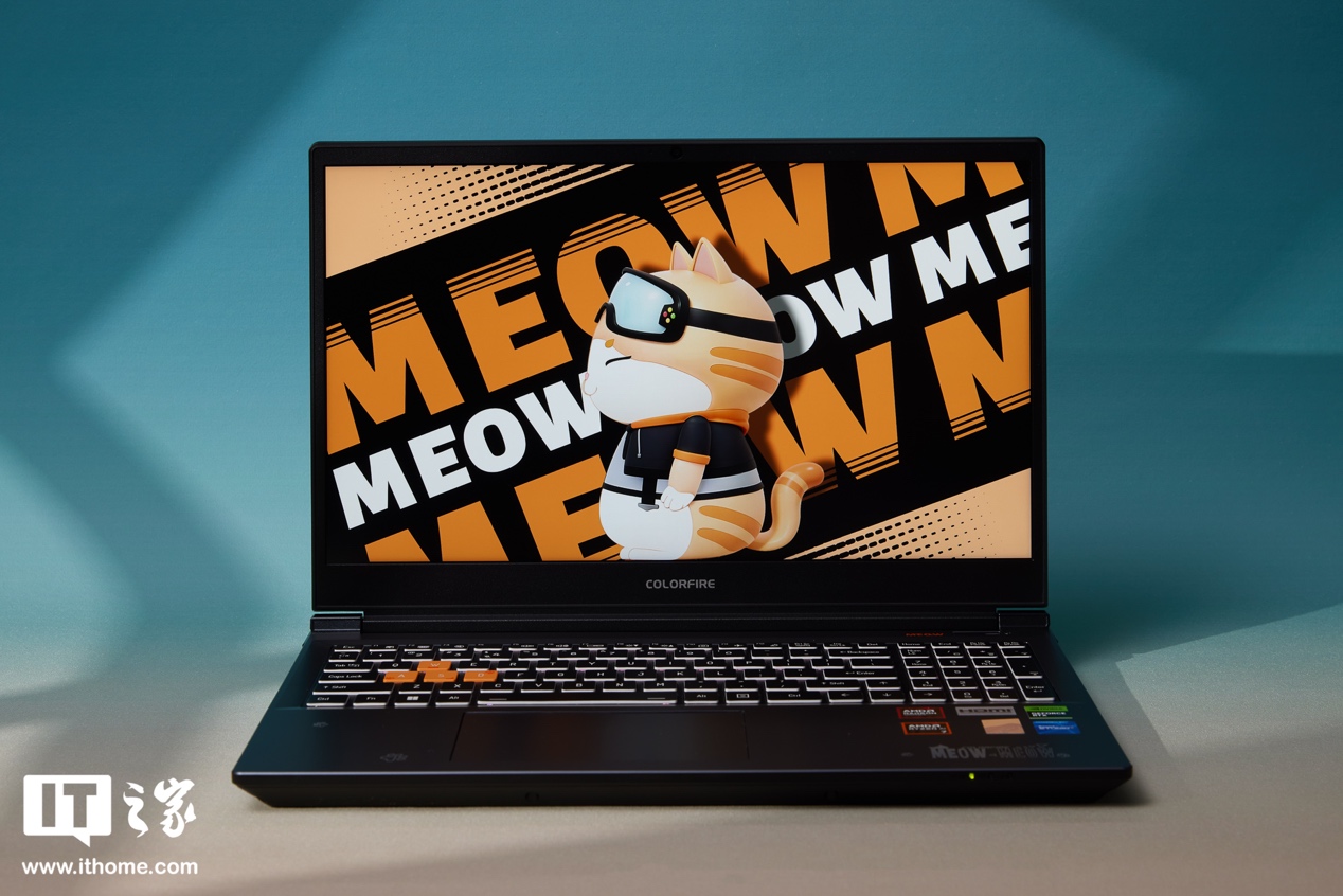COLORFIRE MEOW R15 2024 全能游戏本图赏：橘猫潮流配色，观感与众不同
