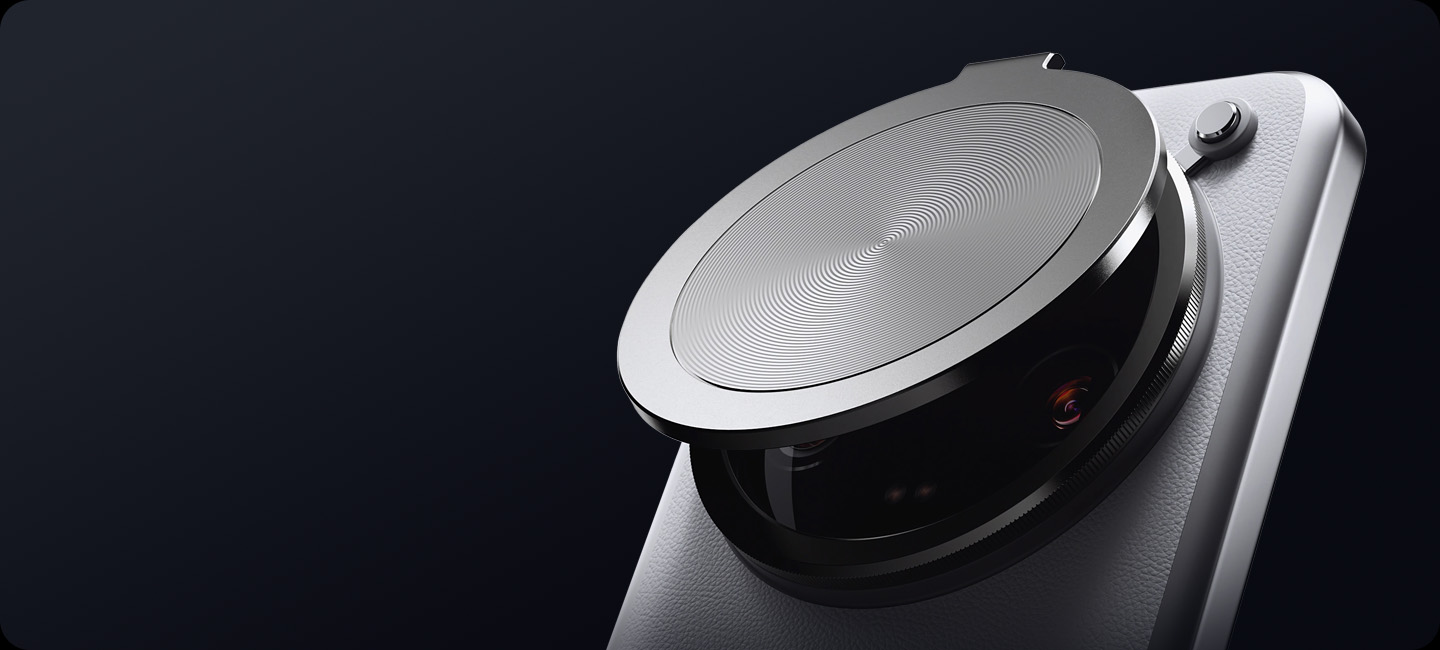 小米14 Pro钛金属版比Ultra还贵,卫星通信给的勇气?