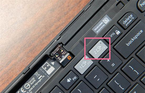 连接Logitech无线键盘到电脑:简单步骤!