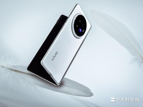 vivo X Fold3 高清图赏 轻至 219g 的折叠屏见过没?