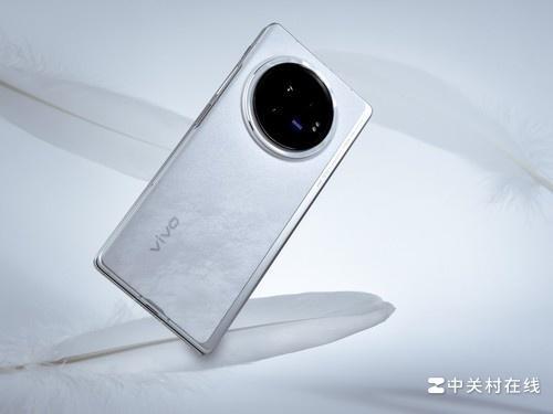 vivo X Fold3 高清图赏 轻至 219g 的折叠屏见过没?