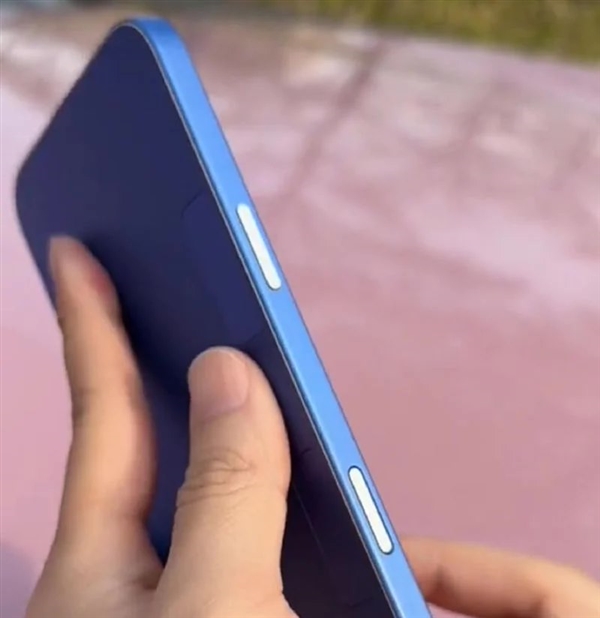 iPhone 16系列新机抢先看:拍照按键成亮点,屏幕尺寸再升级
