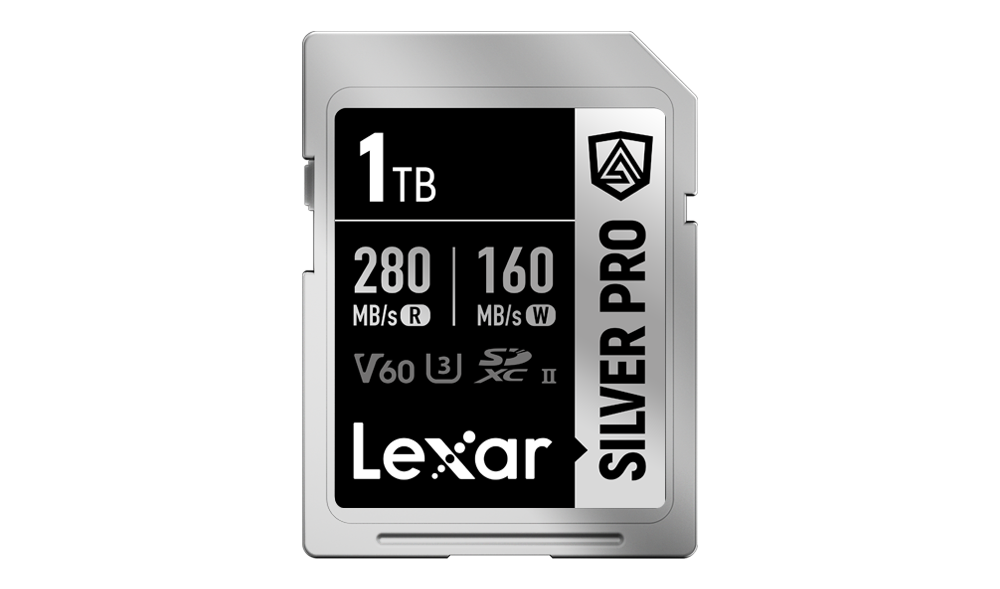 Lexar 雷克沙推出 PRO WORKFLOW 读卡器底座与多款存储产品,包括 SD 卡、CF 卡与便携 SSD