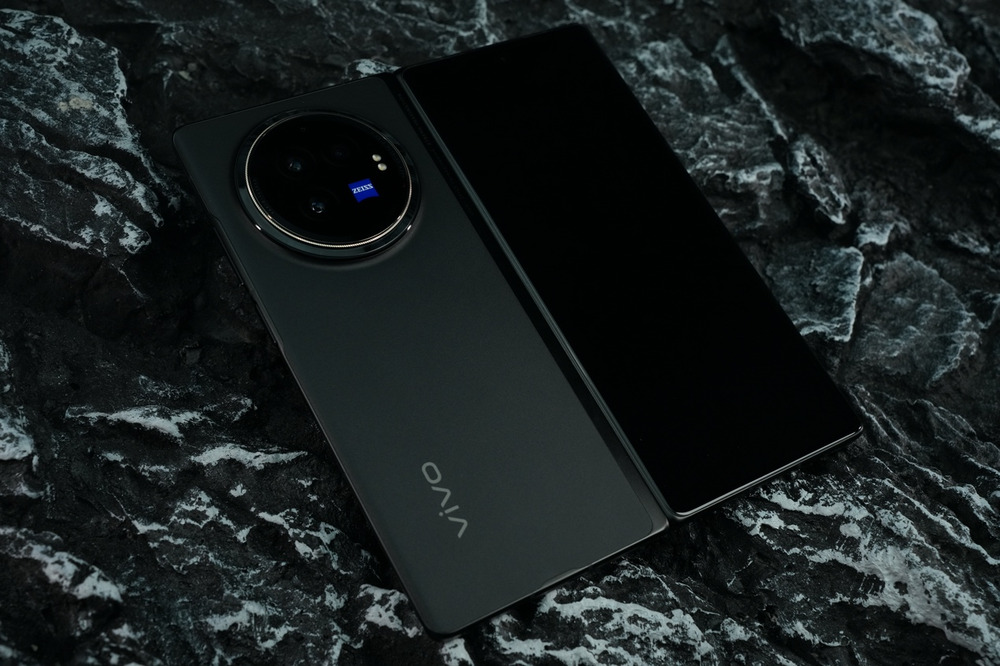 轻又强,焕新折叠新体验:vivo X Fold3评测