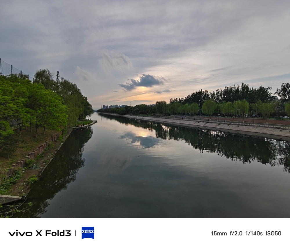轻又强,焕新折叠新体验:vivo X Fold3评测