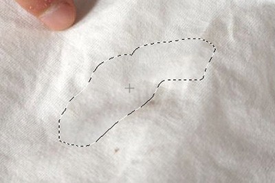PS衣服污渍怎么去除_两个工具还你干净
