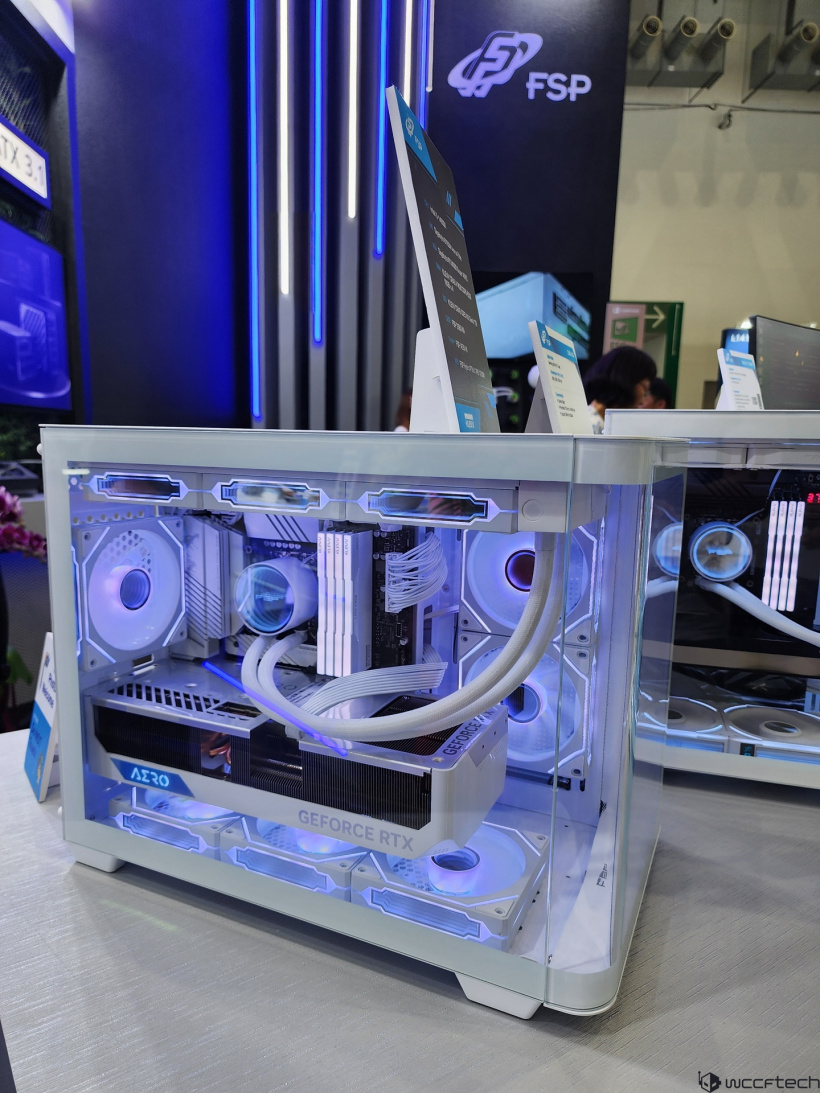 全汉展示新款 2500W Cannon Pro 电源及 U700-B 机箱,可同时驾驭 4 张 RTX 4090 显卡