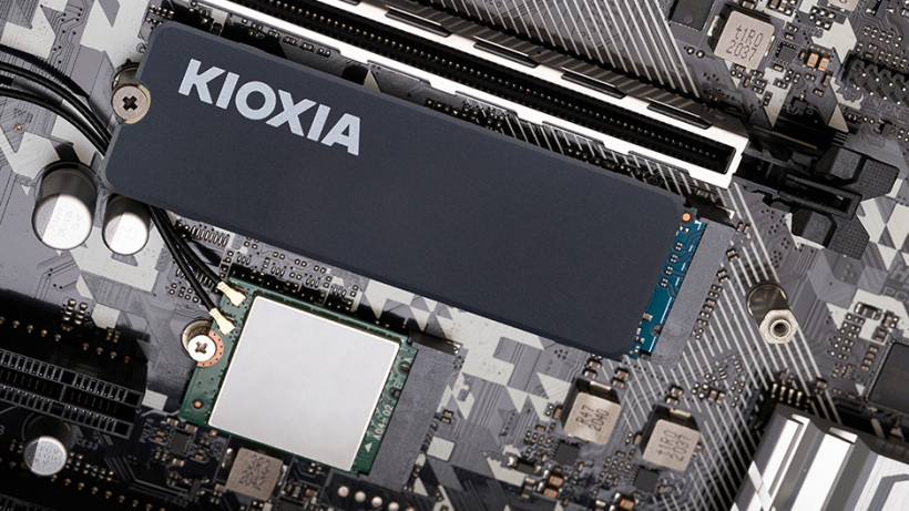 6200/4900 MB/s 顺序读写速率,铠侠推出 EXCERIA with Heatsink 固态硬盘