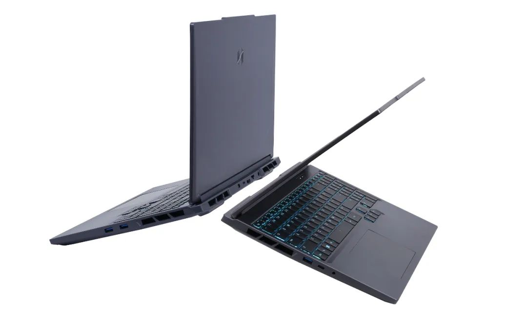机械革命极光 X 游戏本官宣 7 月 2 日发布:i7-14650HX + RTX 4070、500 尼特屏幕