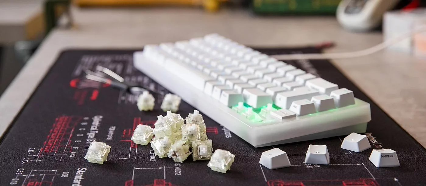 CHERRY 樱桃推出首款电感式模拟轴体 MX Multipoint:可调触发键程、超 2 亿次点击寿命