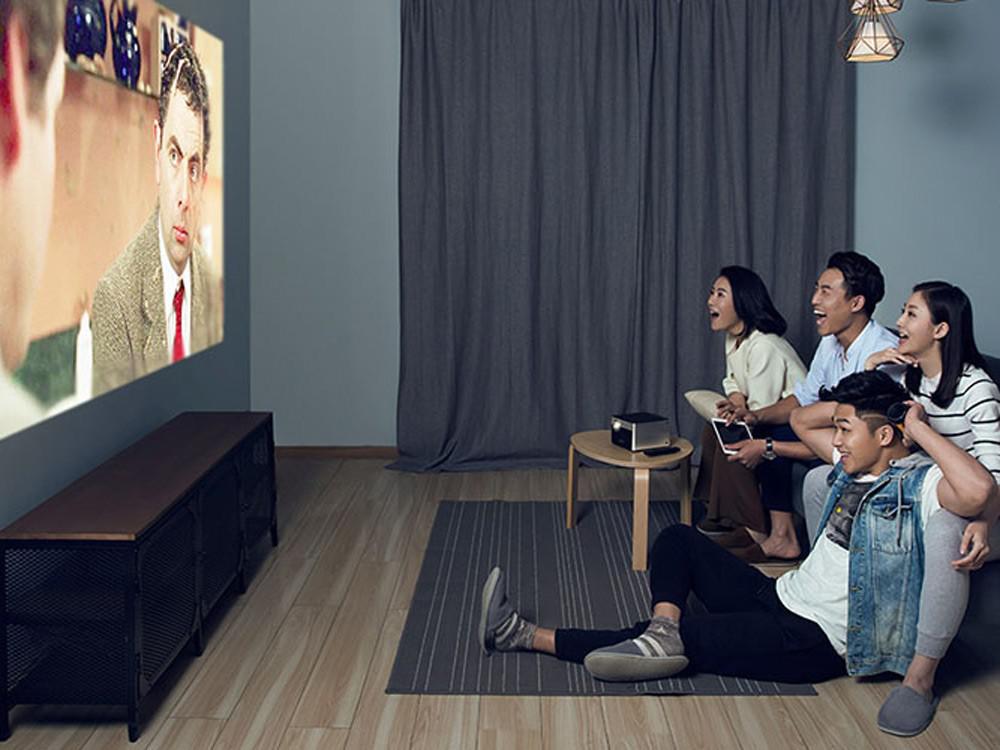 能劝一个是一个 买投影机千万认准这几点 不当冤大头!