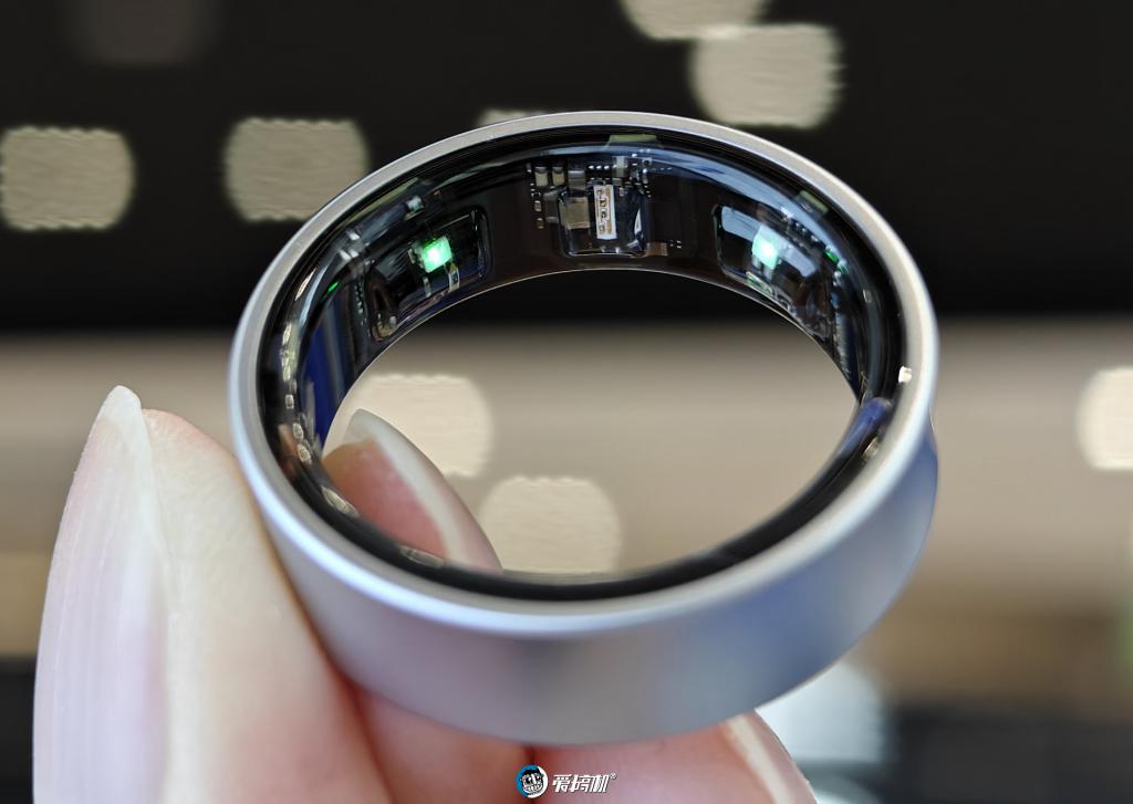 Wow Awesome!三星 Galaxy Ring 体验:2999 元的真 · 智能戒指