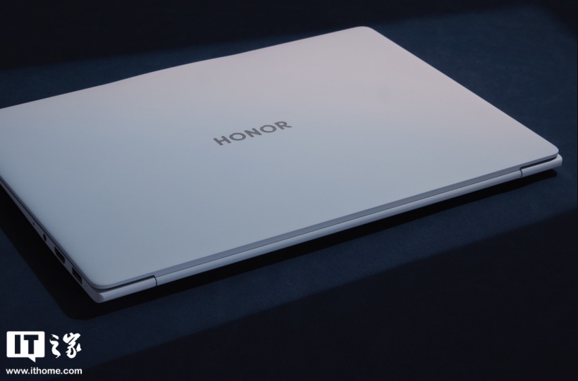 荣耀 MagicBook Art 14 新特性曝光:触控板体验大幅提升,手势交互是亮点
