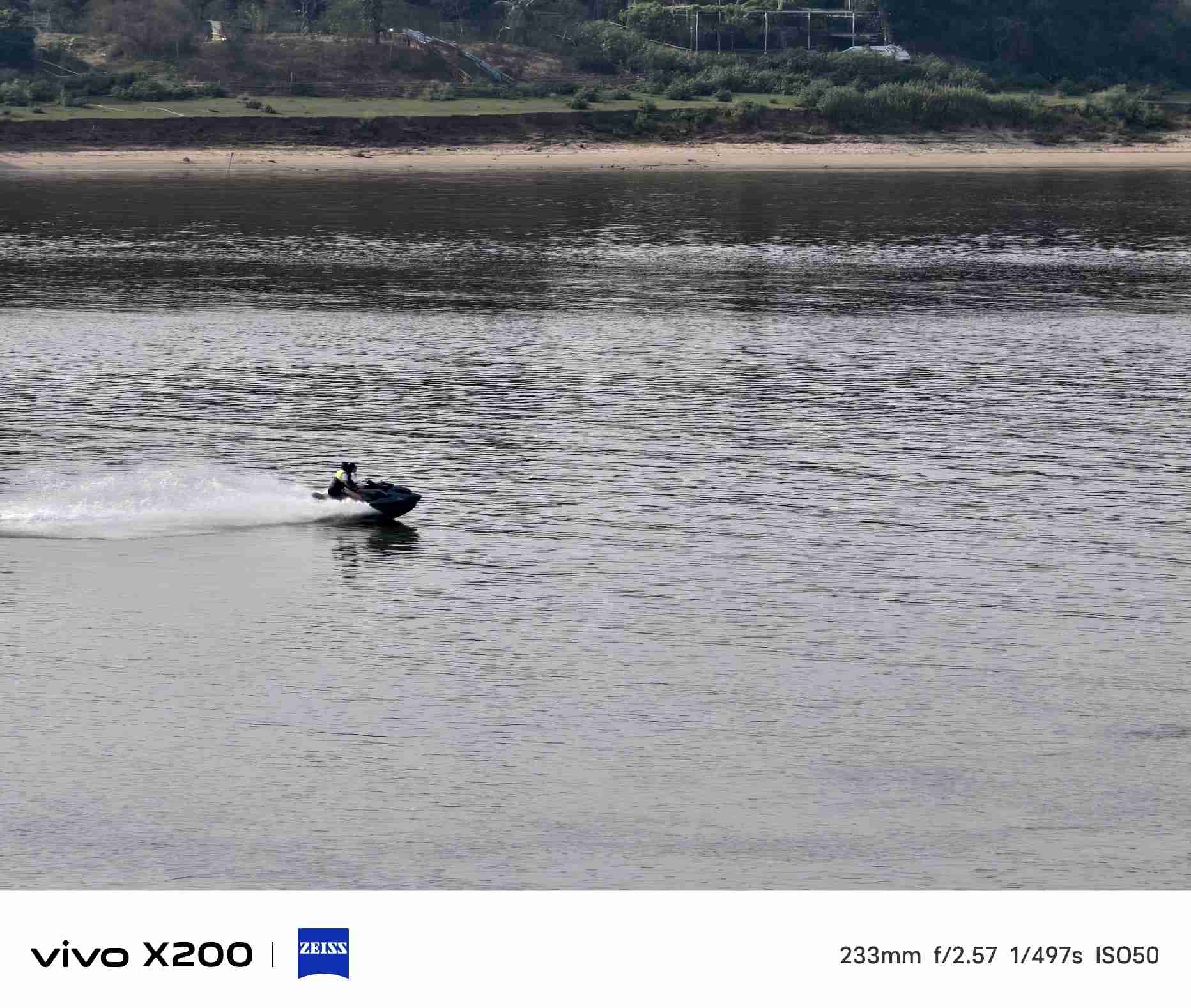 vivo X200首发体验:AI突破上限,中端旗舰标杆