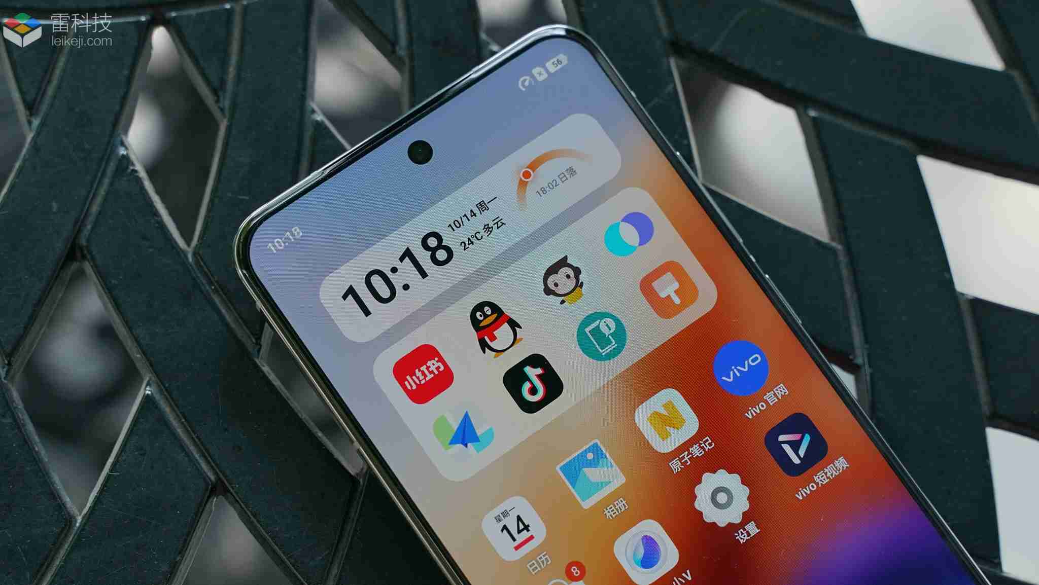 vivo X200首发体验:AI突破上限,中端旗舰标杆