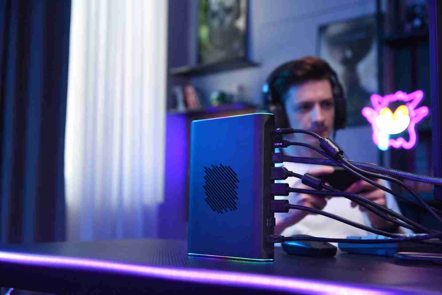 AMD RX 7800M 外置显卡，壹号本 OneXGPU 2 号机国行发布