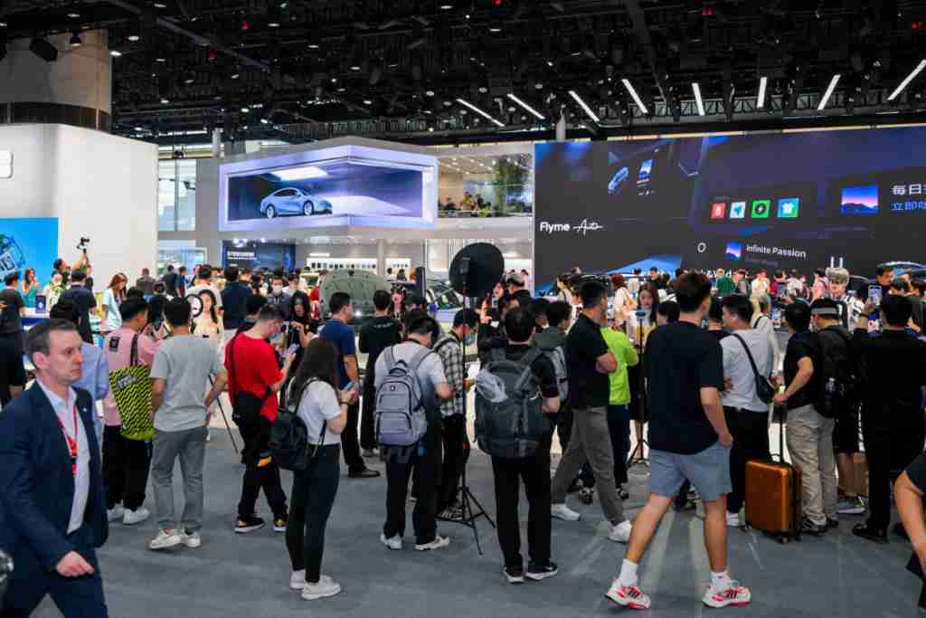  星纪魅族亮相广州车展无界智行生态阵容强大 