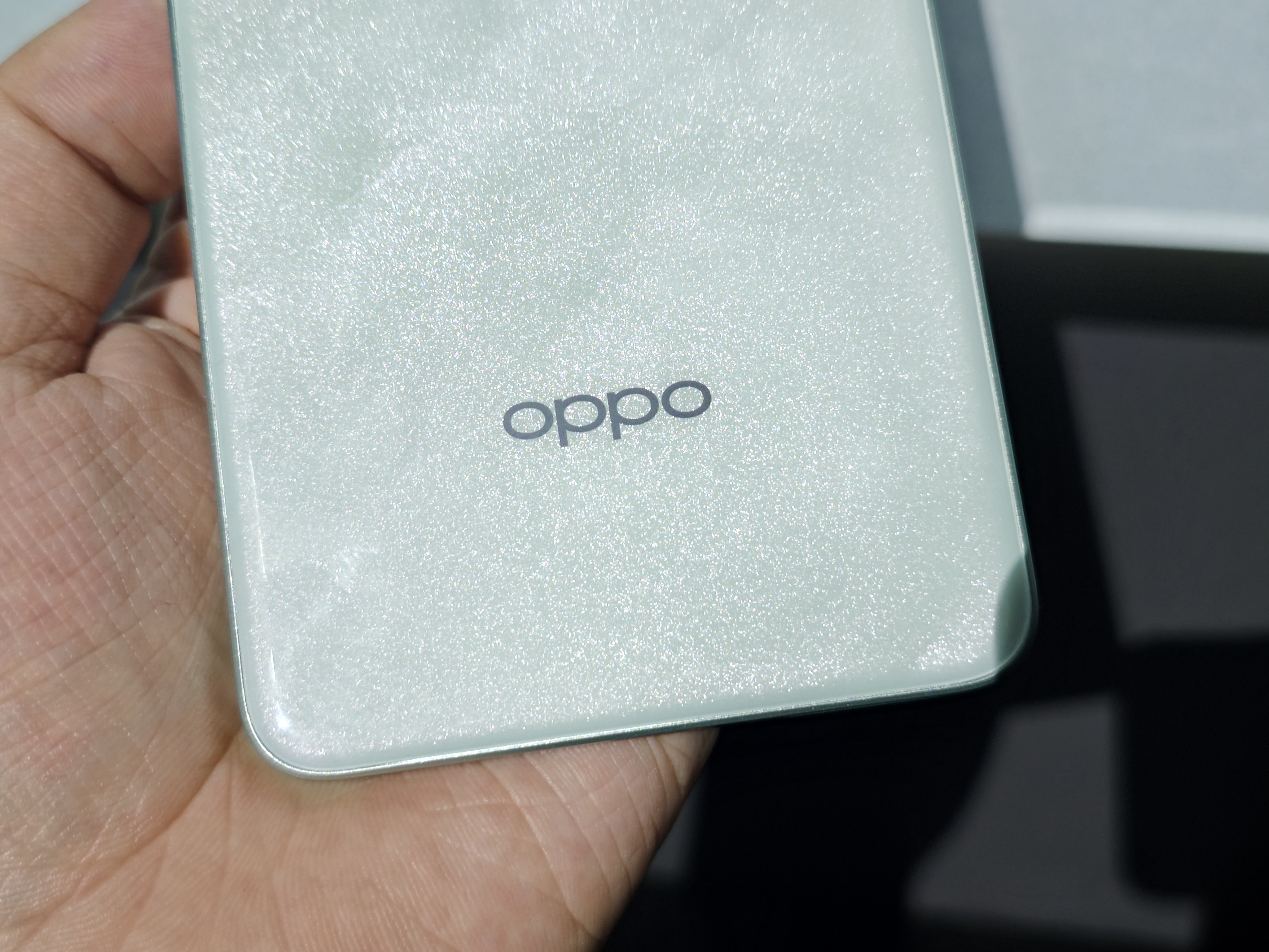 主打耐摔耐用的K12来了,OPPO开辟出中端机竞争的新赛道