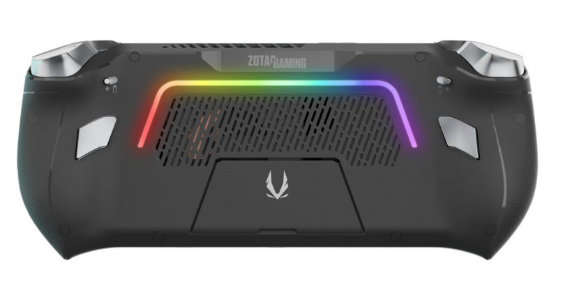 索泰详细介绍 ZOTAC GAMING ZONE 掌机：单风扇三热管散热，背面 RGB 灯条