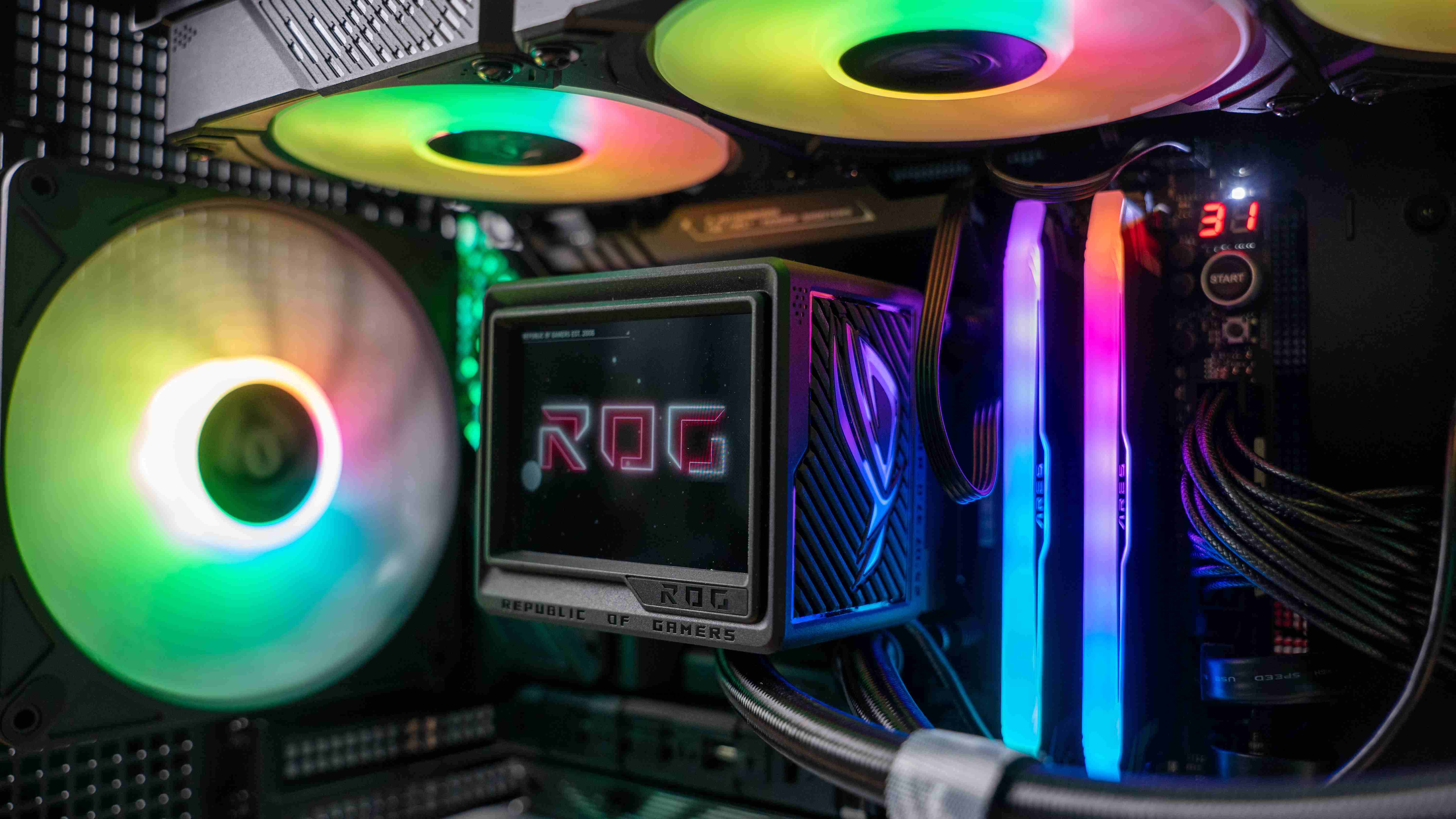 酷睿Ultra 9深度评测：超「冷」旗舰处理器，生产力绝配？