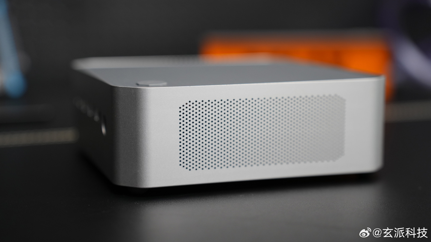 玄派首款迷你主机创世魔方系列发布:80W 8845HS、140W PD、OCuLink 显卡拓展、双 2.5G 网口