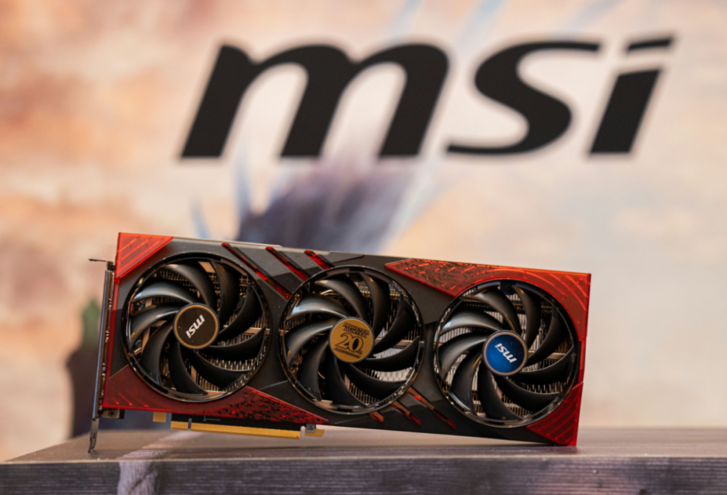 微星与《怪物猎人》联名电脑硬件上市:含笔记本、显卡、显示器、主板、手柄、水冷和机箱