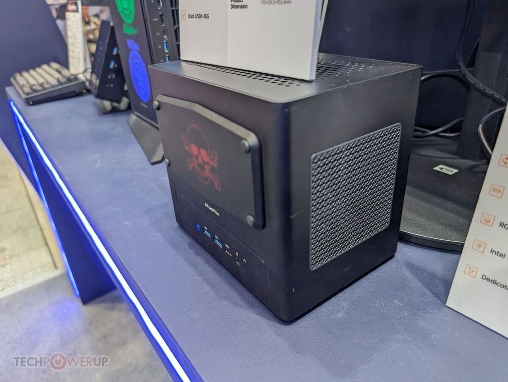 铭凡子品牌“原子侠”展示 X7 Pt：“全球体积最小的内置水冷迷你主机”，双 2.5G 网口