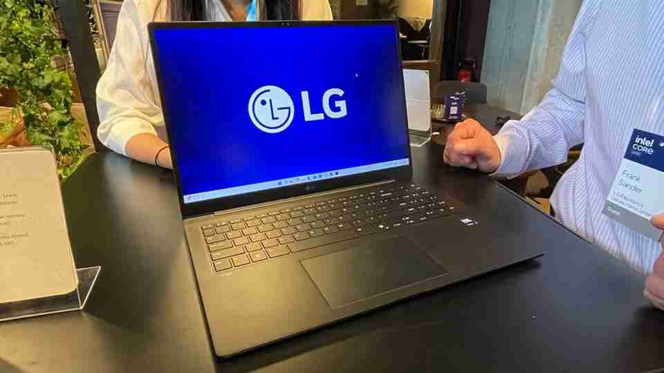 首搭英特尔酷睿 Ultra 200V 系列处理器，华硕、LG、戴尔和微星等笔记本亮相