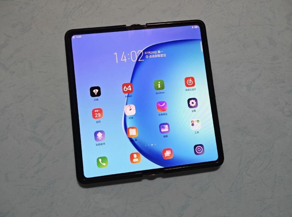 售价 7600 元 柔派 FlexPai 3 折叠屏手机公开