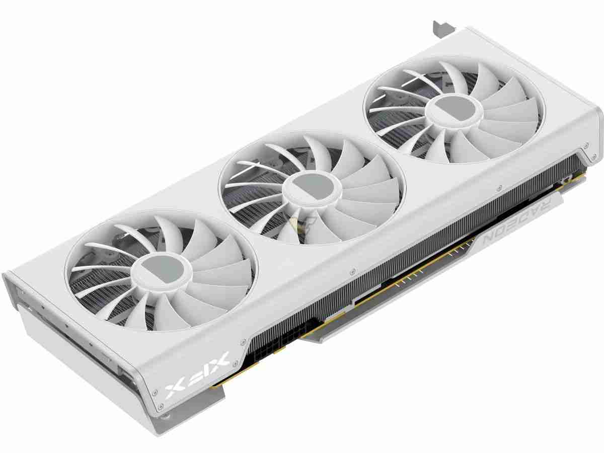 XFX 讯景白色版 RX 7900 XT 显卡曝光：高性能、高颜值