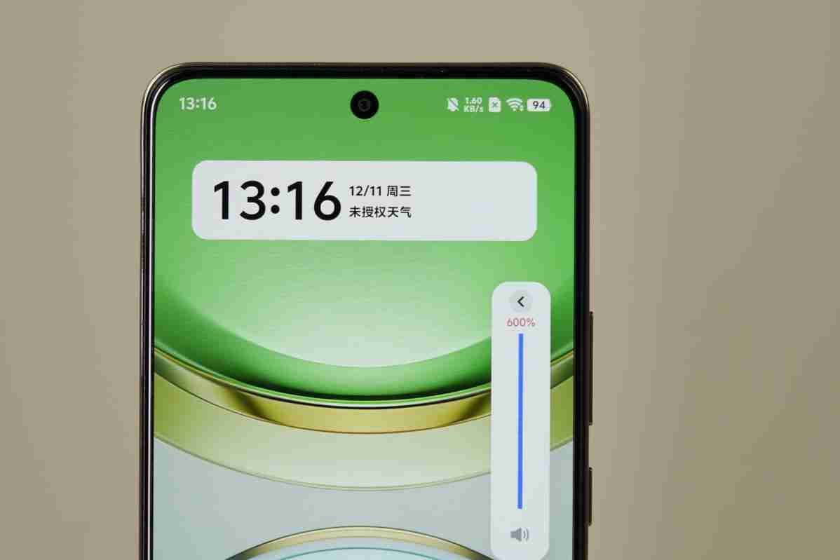 vivo Y300评测：入门≠平庸