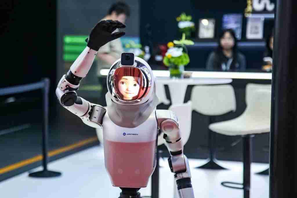  文博会现人工智能热潮 光峰科技激光科技再获关注 