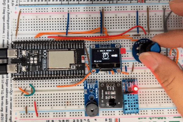 小时候画在手腕上的表,我用全志R128让他真正动了起来