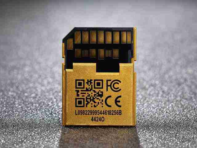 雷克沙 Armor SD 卡体验:全金属外壳三防 数据存储更安全