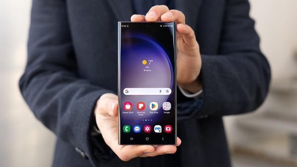 冰封奇迹！三星S23 Ultra沉浸3米水下5小时依旧存活