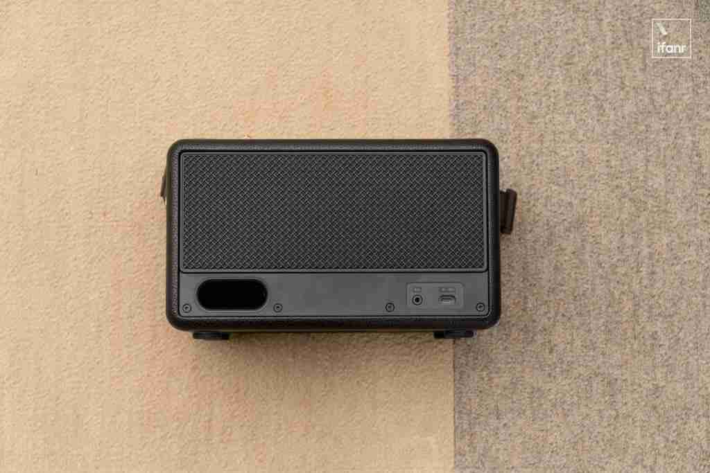 Marshall Kilburn III 体验:50 小时超长续航,在「便携音箱」属性下的一次踏实升级