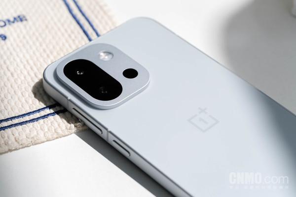 小屏旗舰首选！一加 13T 真香体验解析