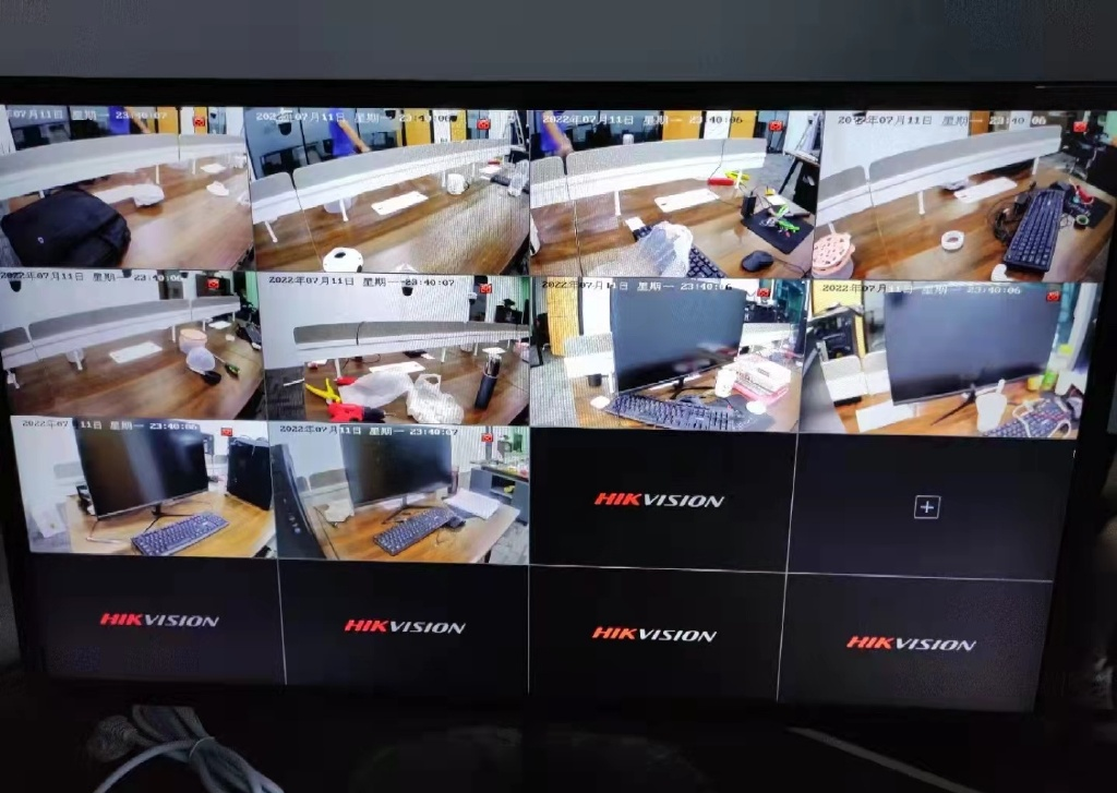 深圳某游戏研发公司给每个工位都装监控，网友：堪比坐牢！