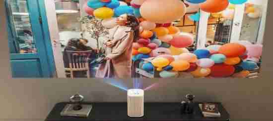 首款触控式投影震撼来袭:三星Premiere 5让指尖轻触开启智慧生活新次元