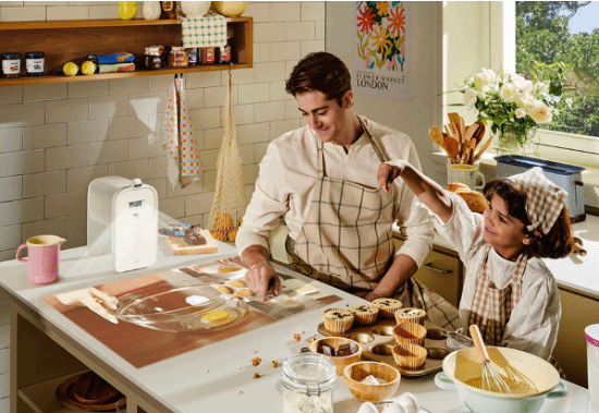 首款触控式投影震撼来袭:三星Premiere 5让指尖轻触开启智慧生活新次元