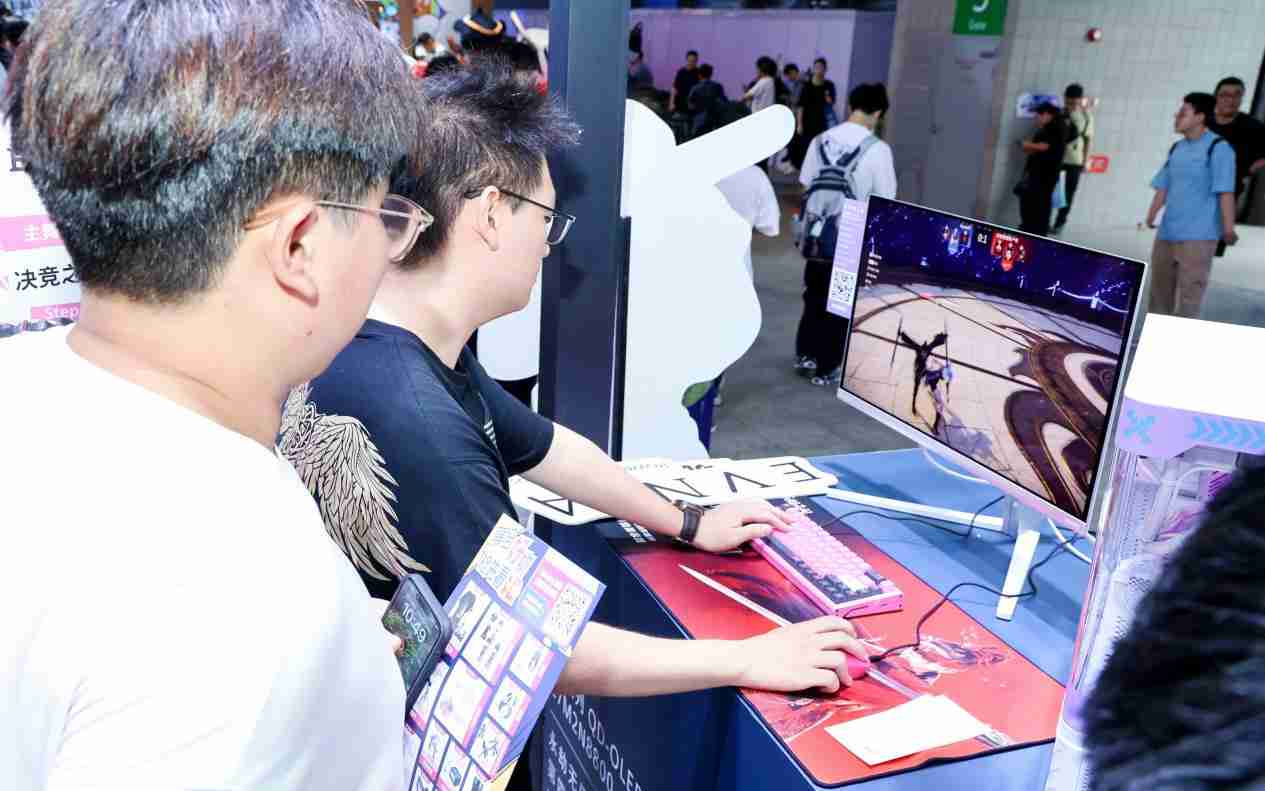 释放天性，纵横无拘！飞利浦EVNIA燃爆ChinaJoy2025！