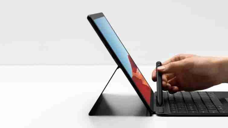 微软为64位应用引入ARM处理器上的Win10系统