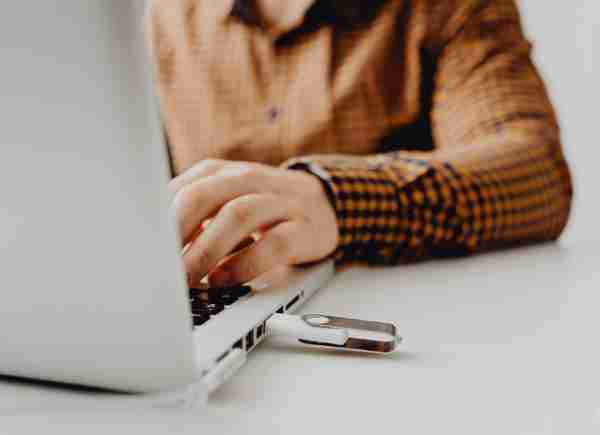 u盘数据丢失怎么恢复 这3招很有效！