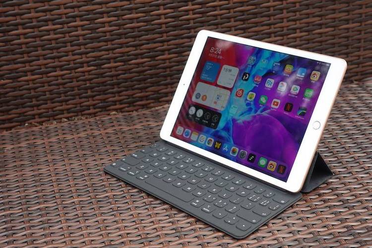iPadPro分屏如何多任务处理_iPadPro分屏多任务技巧