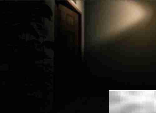 如何拆卸卷闸门保险丝