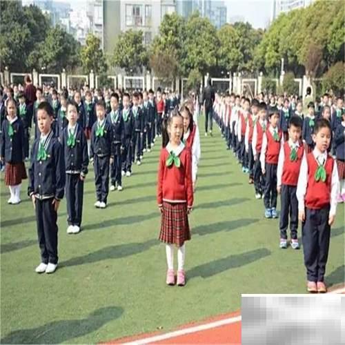 小学成绩影响中学表现吗